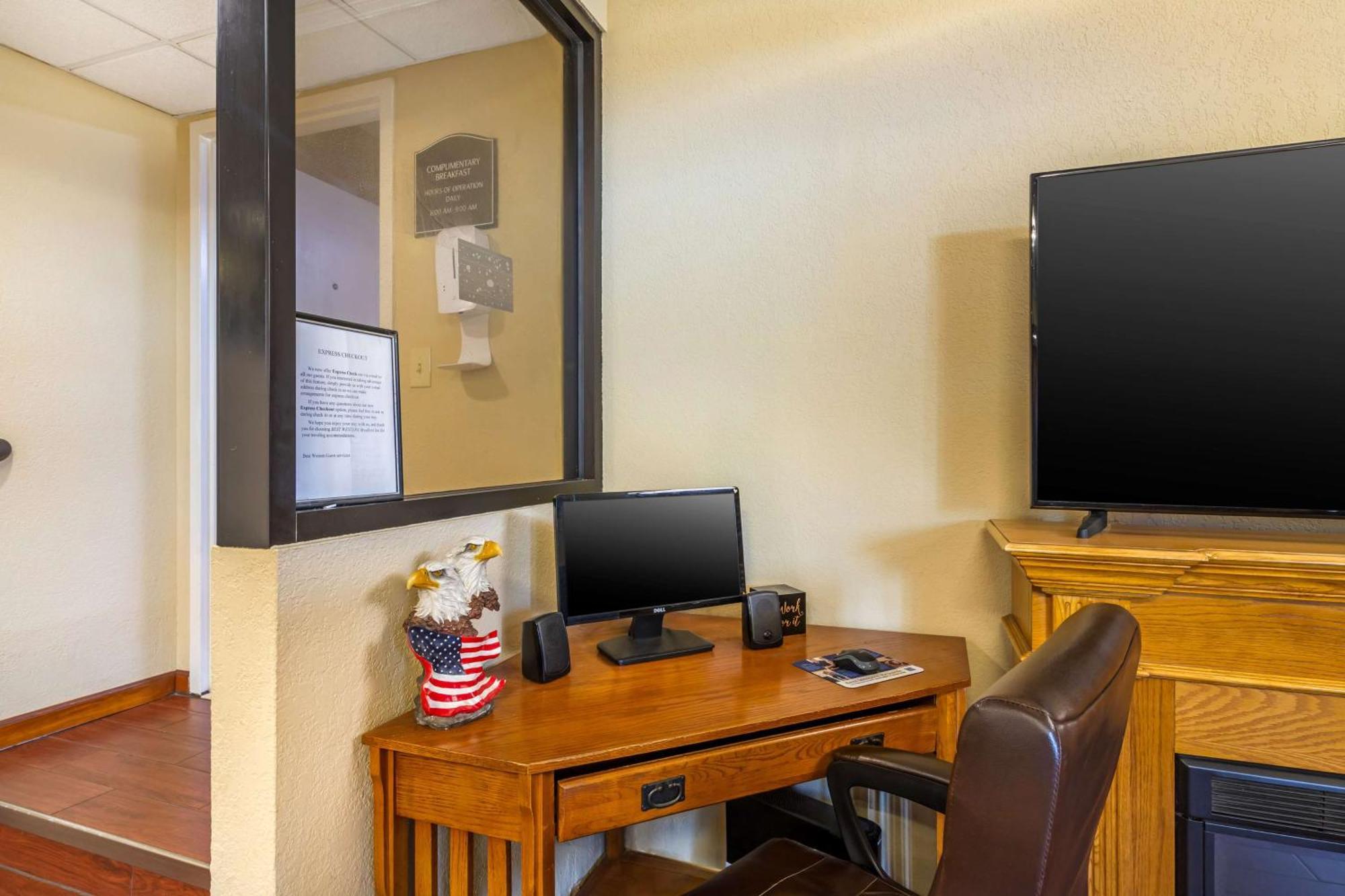 Best Western Bradford Inn Swainsboro Екстериор снимка