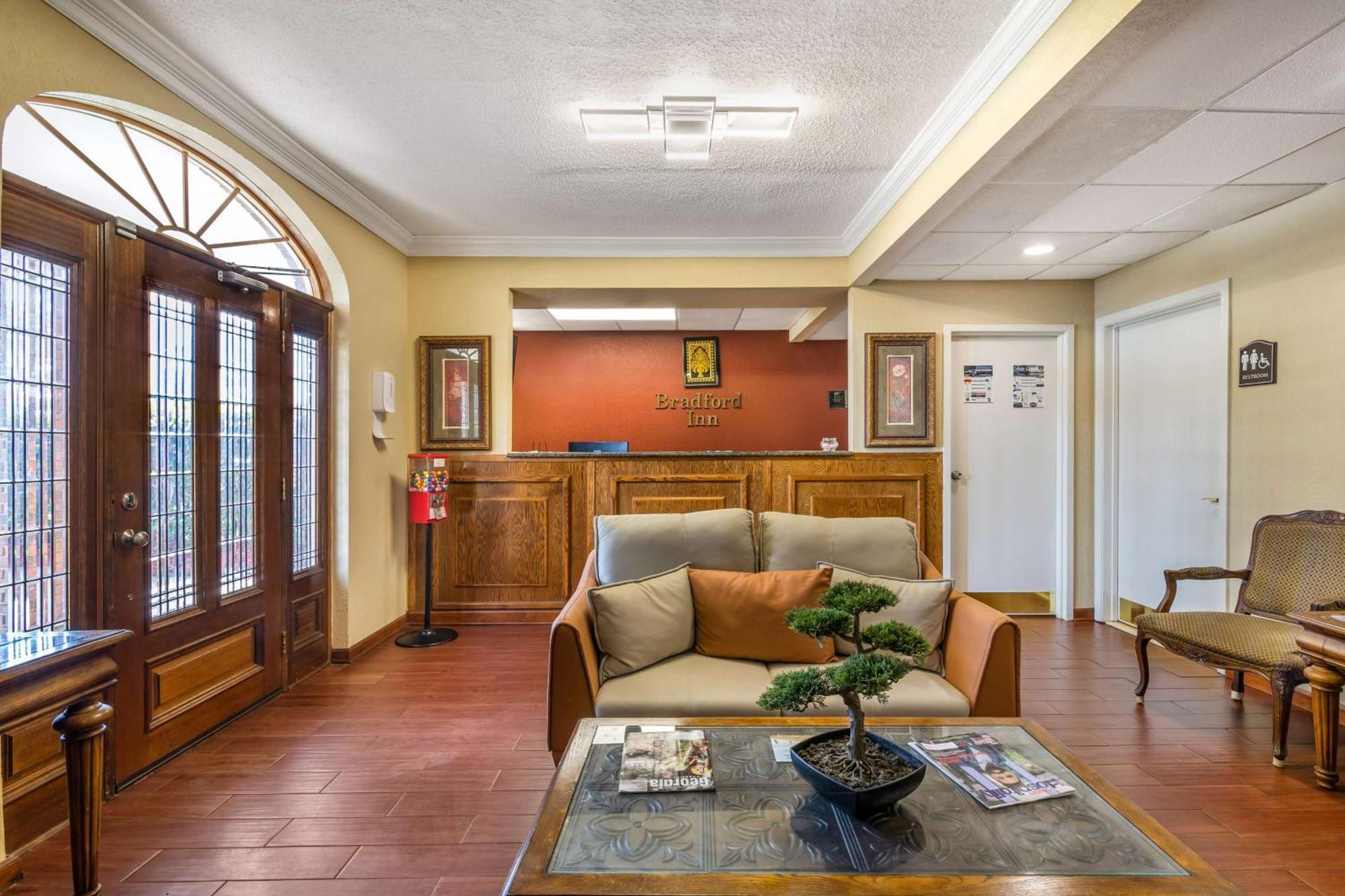 Best Western Bradford Inn Swainsboro Екстериор снимка